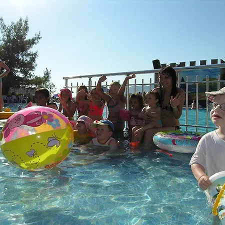 Akropol Hotel