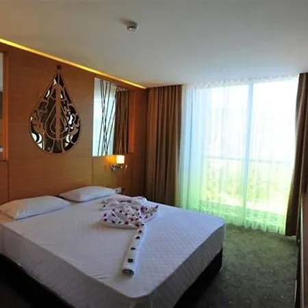 Akropol Hotel Tosmur